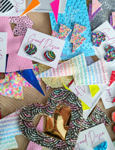 Load image into Gallery viewer, £5 Lucky Dip Mystery Bags