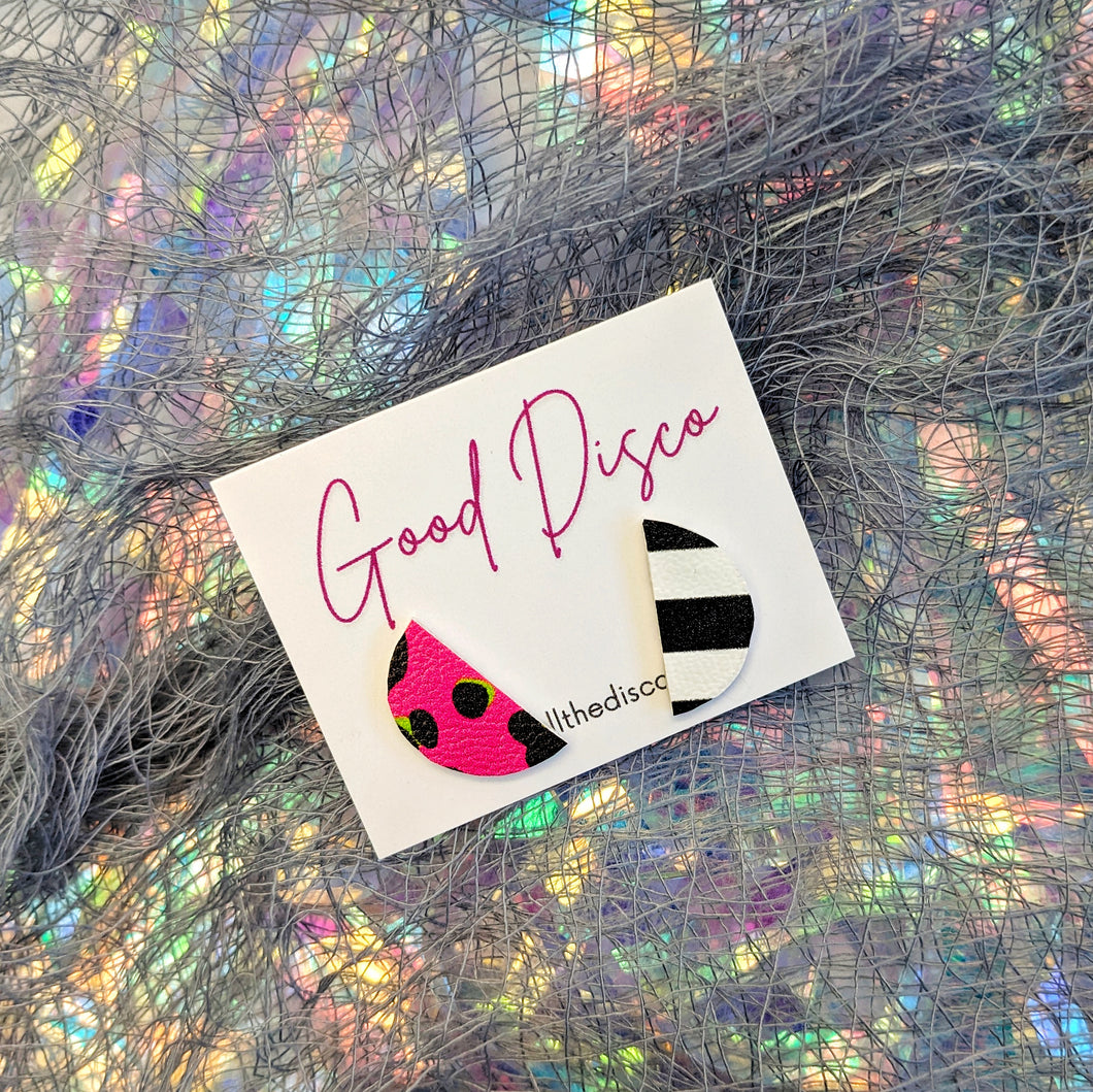Halloween Clash Good Disco Collection Half Moon Stud Earrings