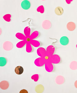 Medium Spring Flower Dangle Earrings - Patent Pink Petal