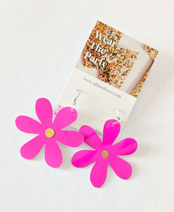Medium Spring Flower Dangle Earrings - Patent Pink Petal