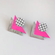 Load image into Gallery viewer, Pink 80s statement studs
