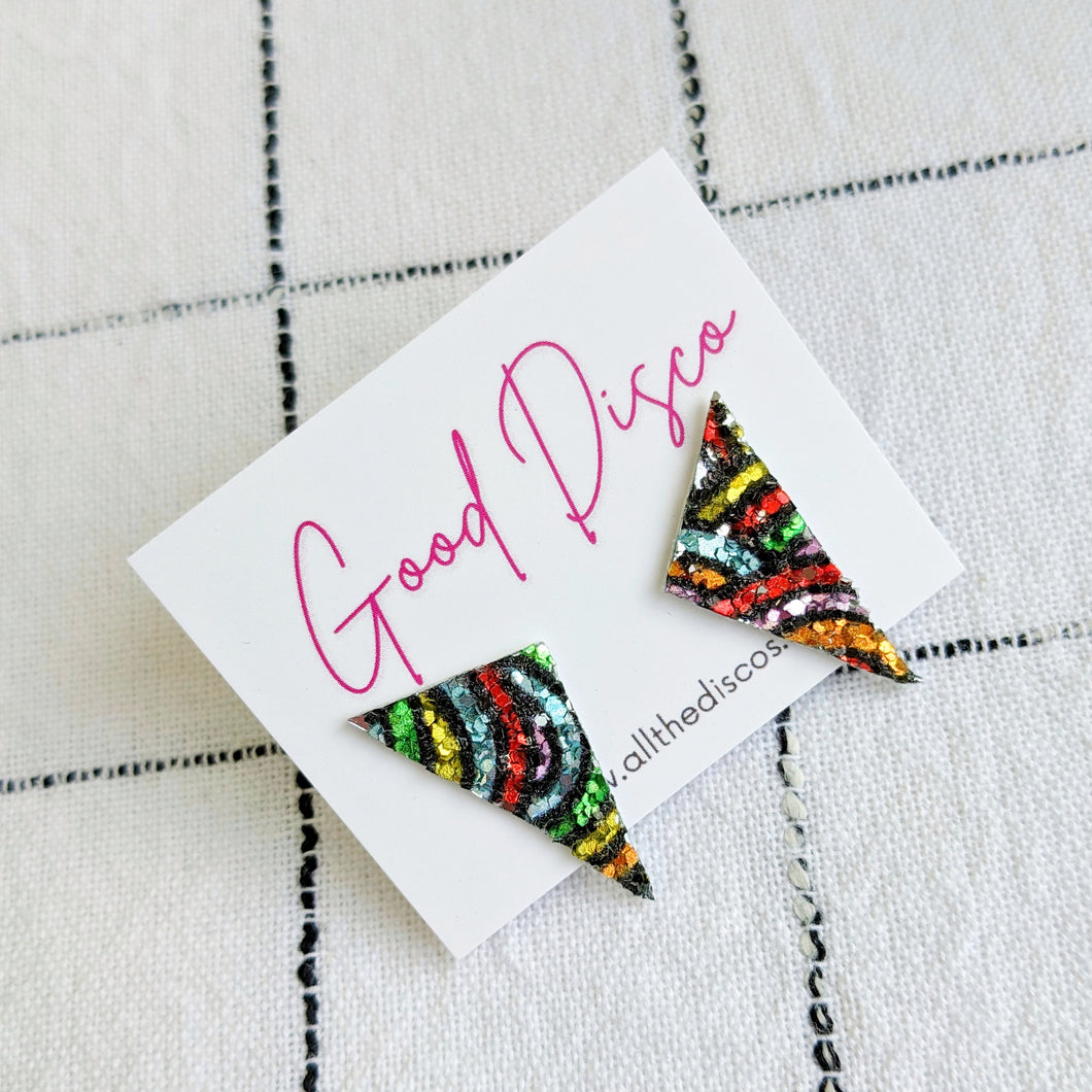 Good Disco Short Triangle - Rainbow Pattern