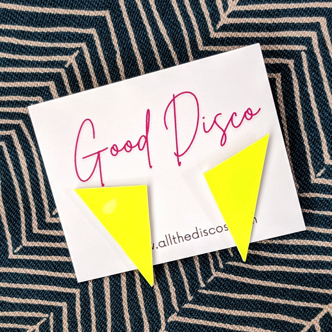 Good Disco Short Triangle Stud Earrings - Neon Yellow